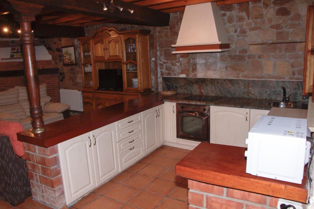 Affittacamere La Casa De Consuelo 3 Viérnoles Esterno foto